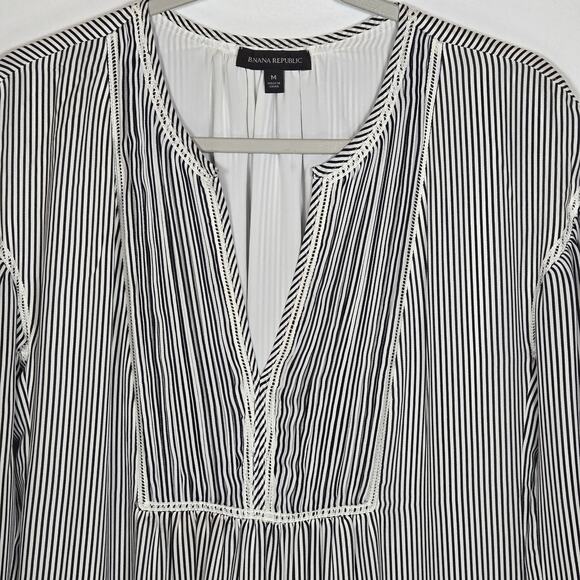 Banana Republic Black And White Striped Dress. Size Medium - Picture 5 of 11